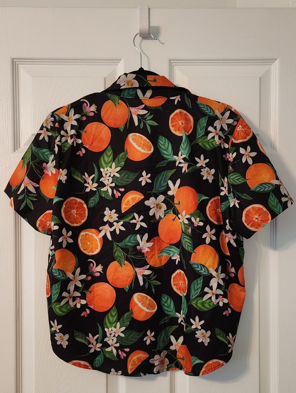 Short Sleeve Button-Up Citrus Shirt. - Picture 2 of 2